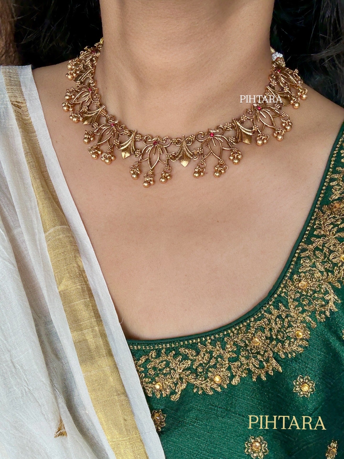 Filigree Necklace Set