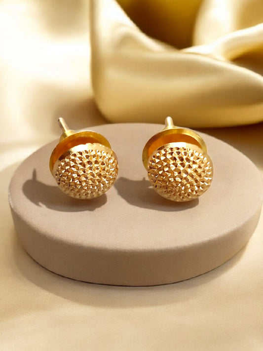 Gold-plated ear studs for women and girls