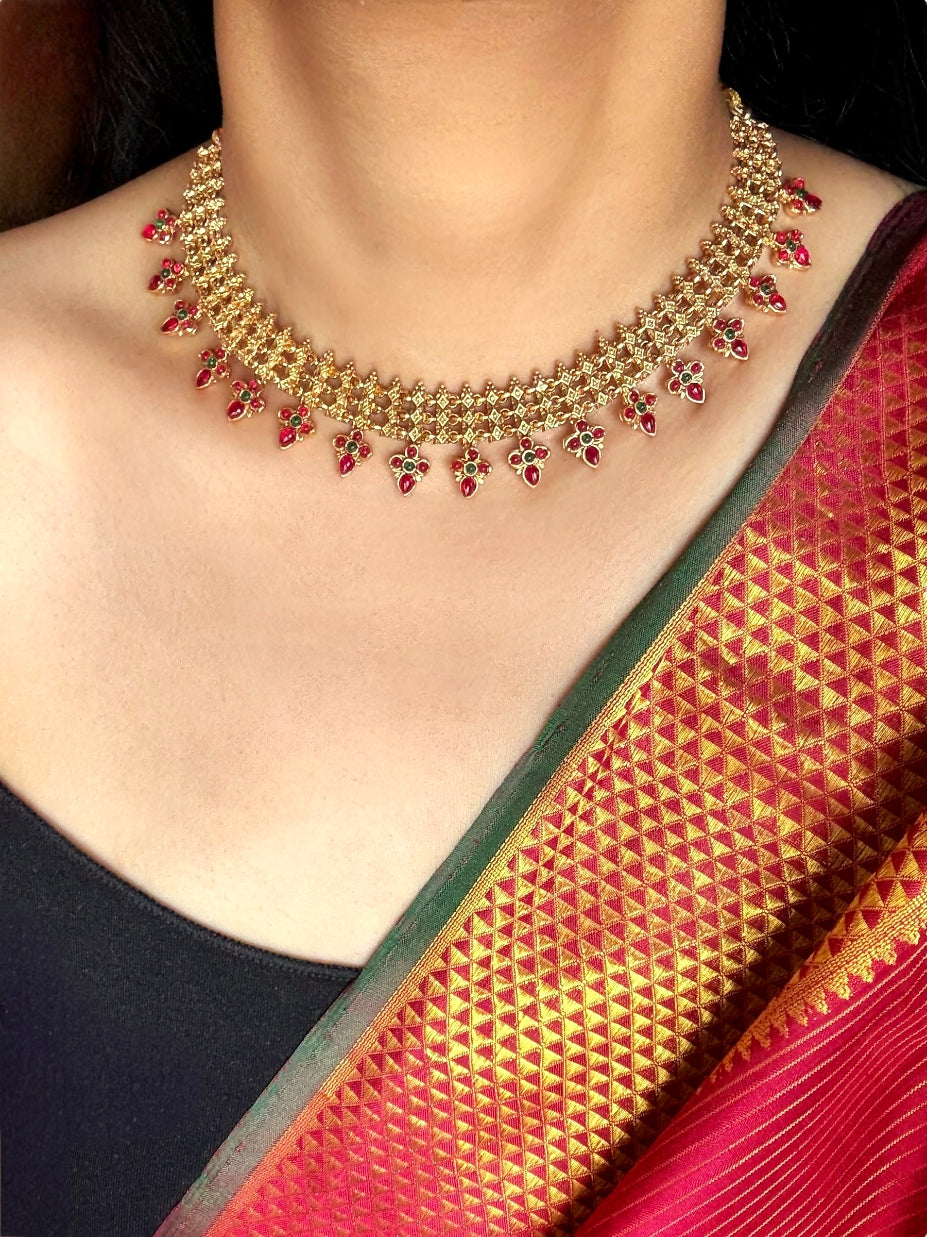 Gold-plated necklace set with red stones for women online-3