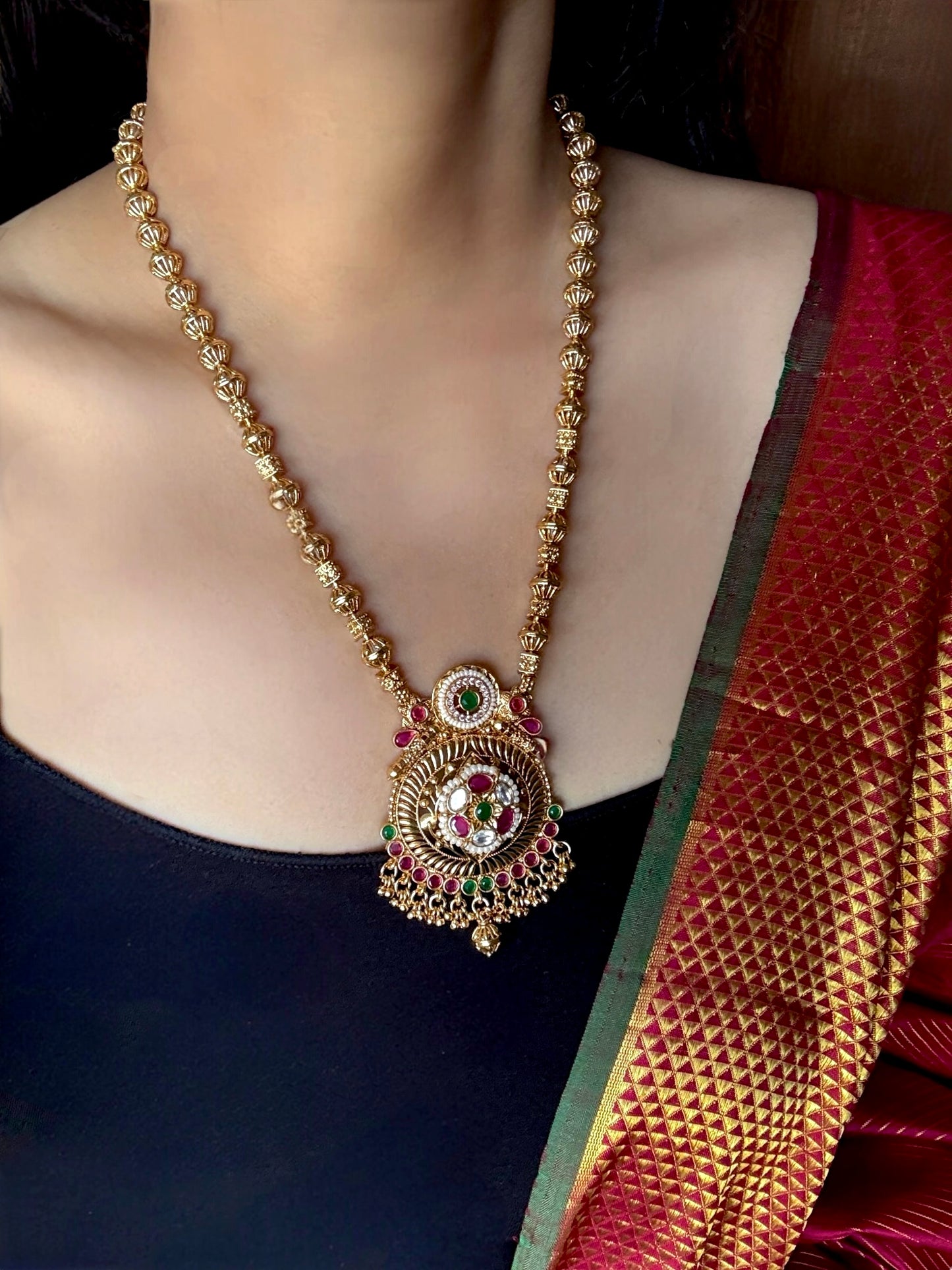 Jadau kundan pendant long necklace jewellery set for women