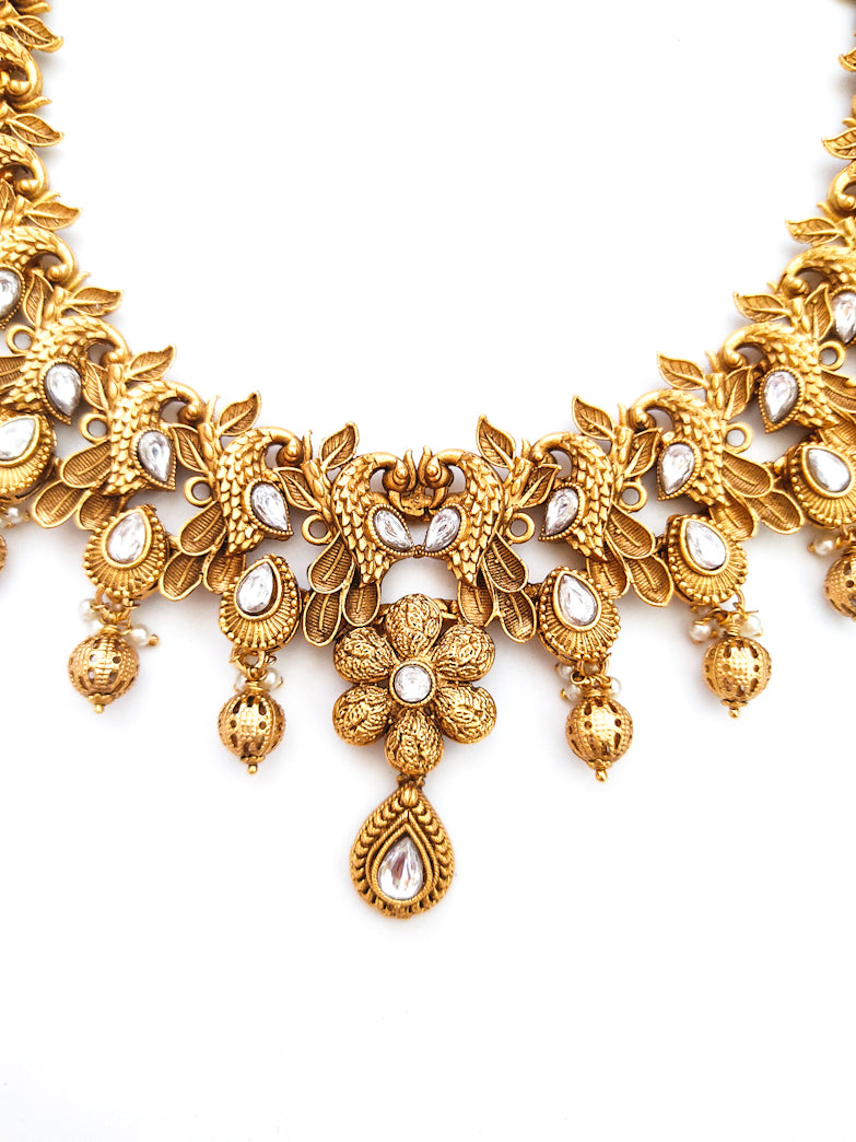 Gold plated kundan necklace set