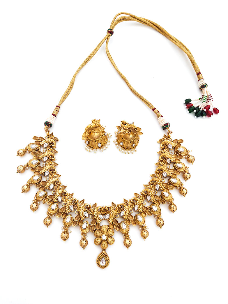 Gold plated kundan necklace set