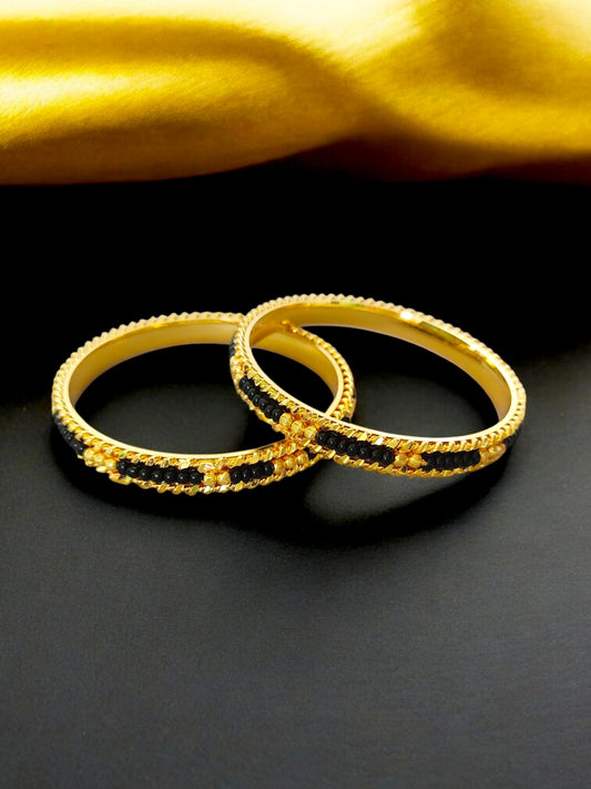 black beads bangles