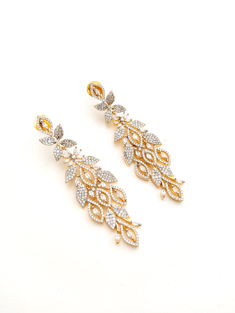Women artificial diamond earrings