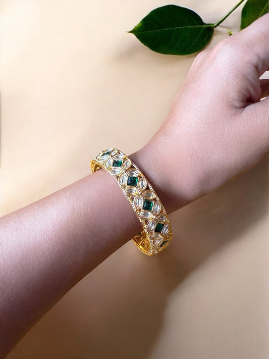 kundan bangles with green stones