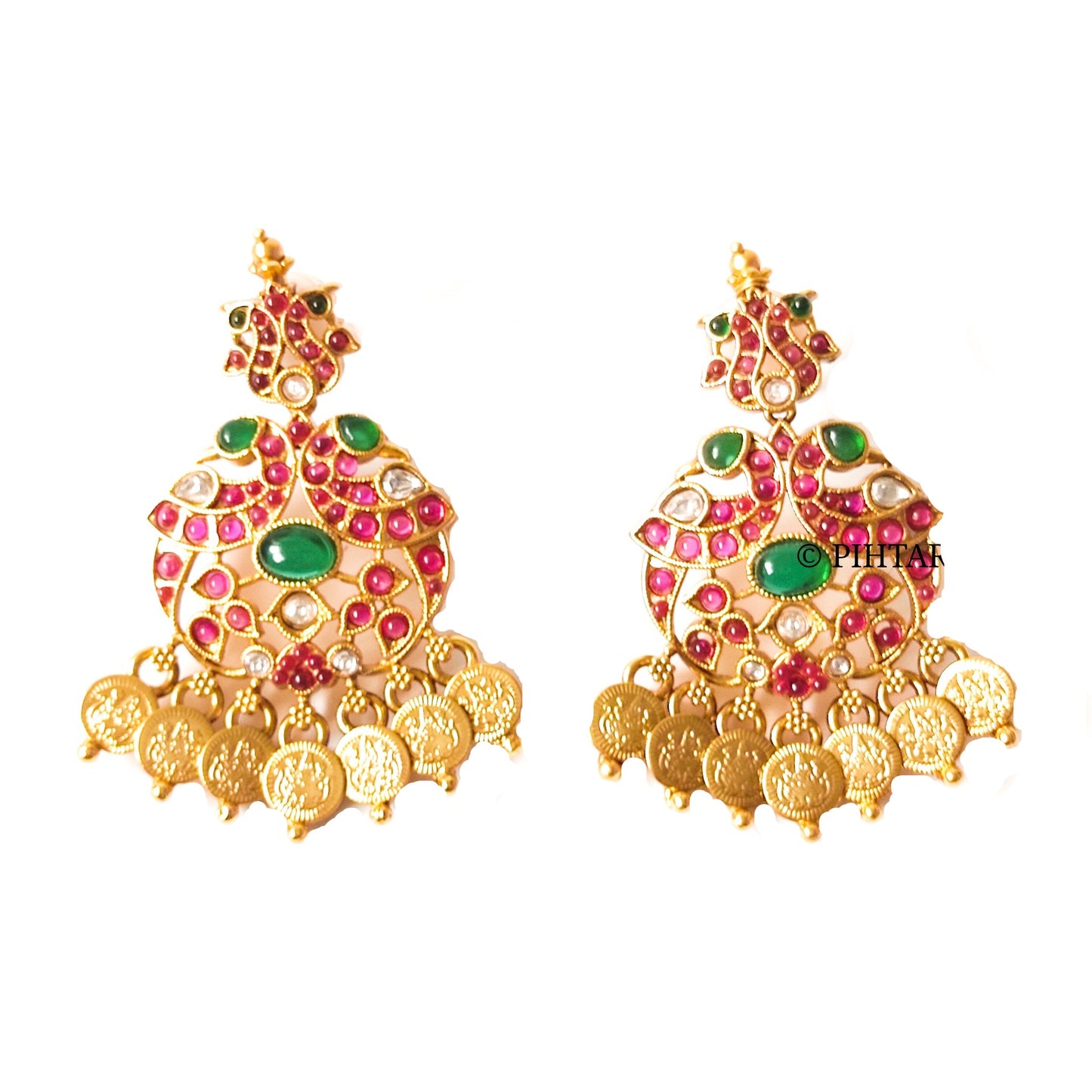 latest gold necklace designs 2022