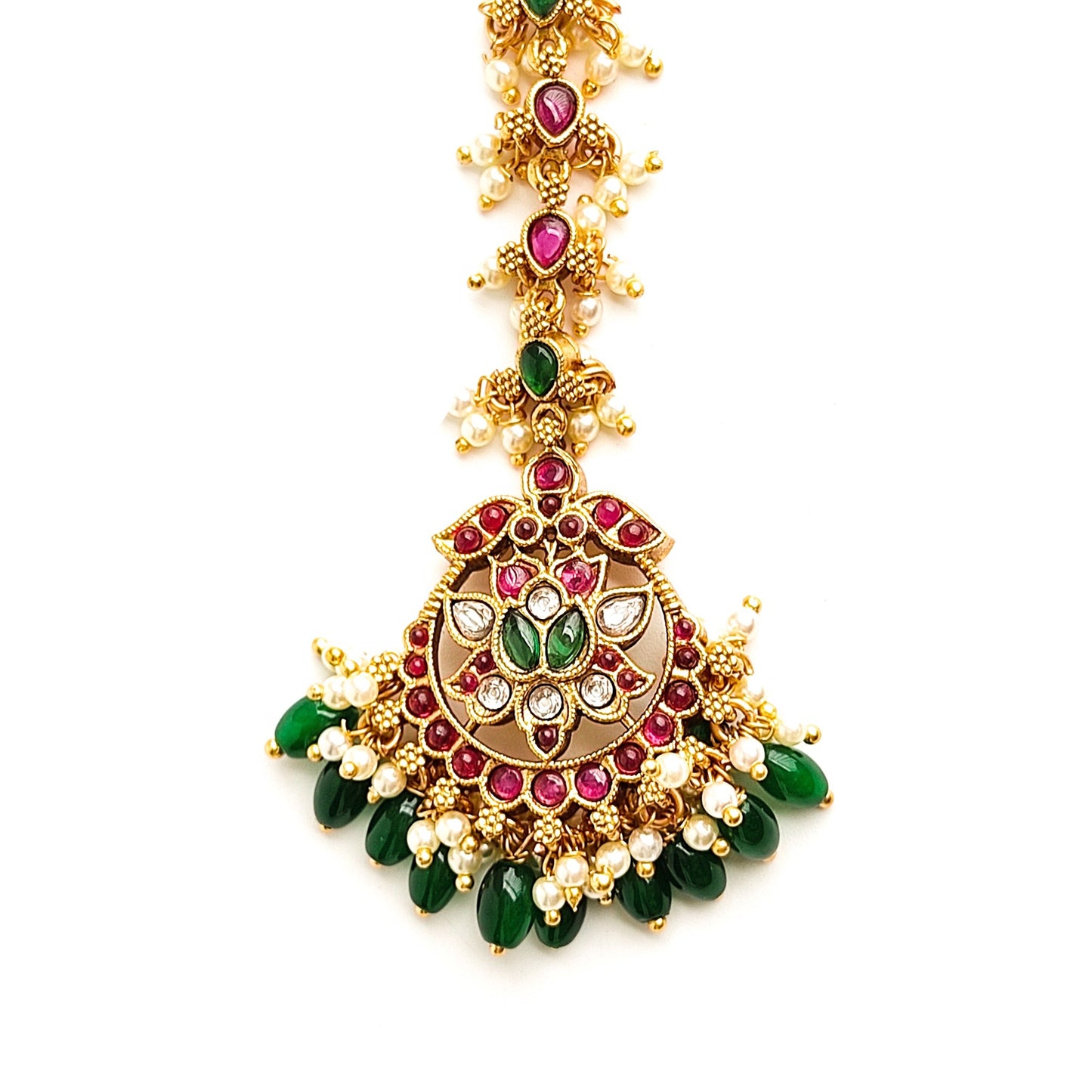 latest maang tikka designs with green beads