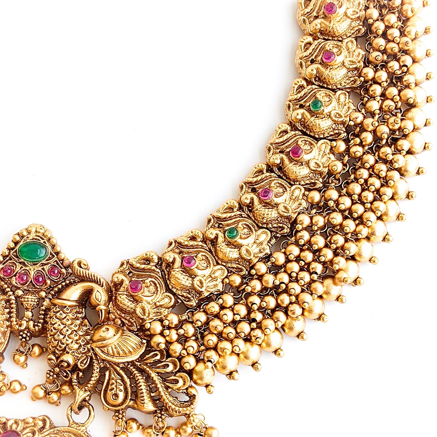 Antique gold necklace set with annapakshi
