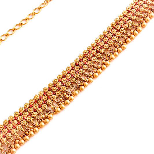 Gold hip chain with red stones for sarees