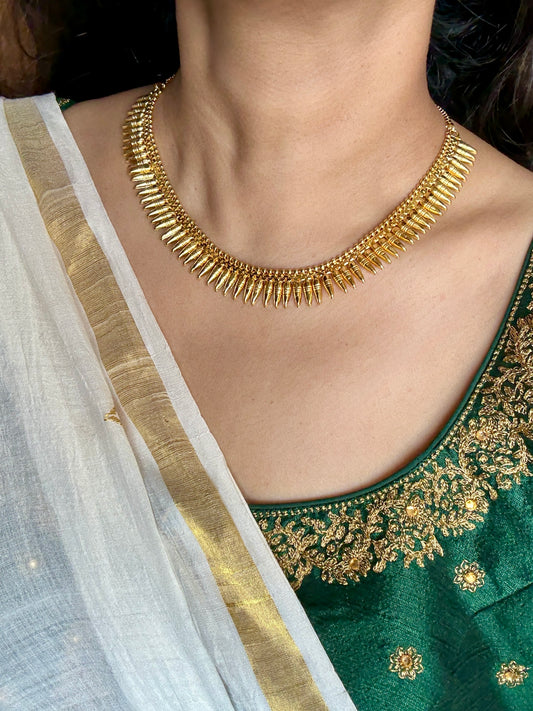 Gold Necklace Set