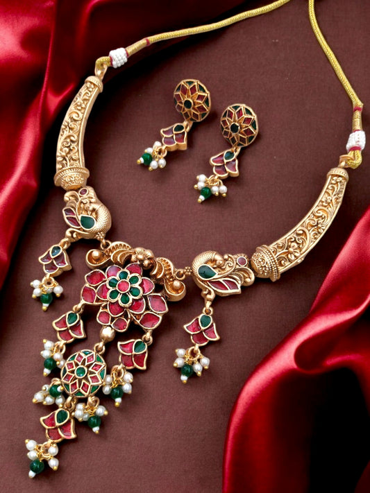 Antique necklace set with red & green stones-1