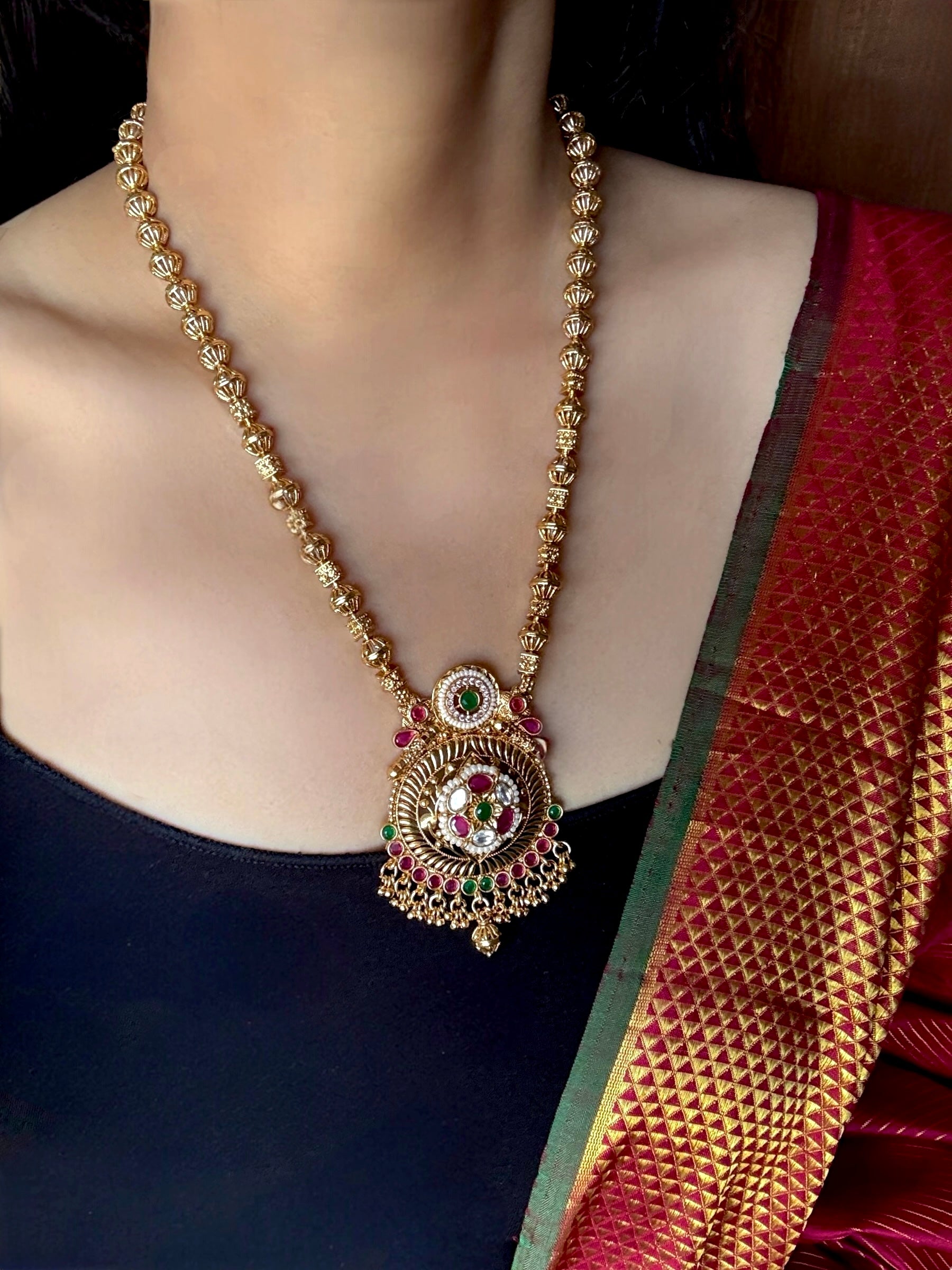 Jadau kundan pendant long necklace jewellery set for women