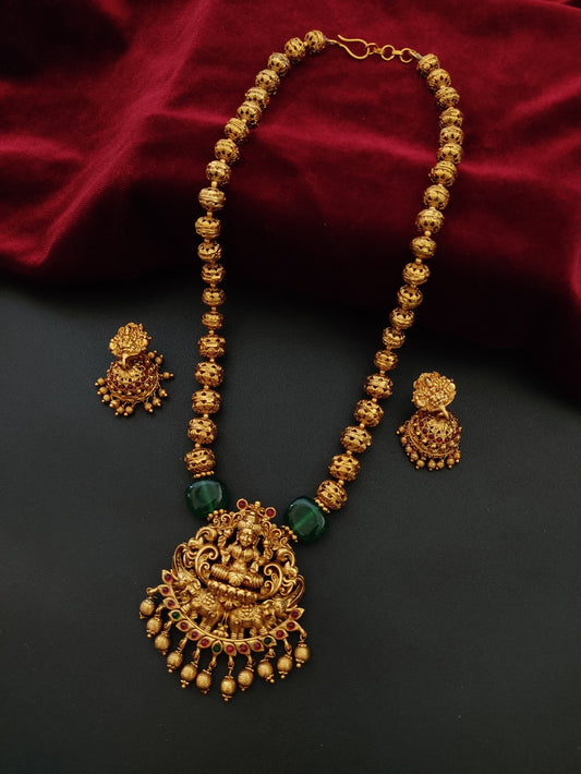 Goddess Lakshmi pendant antique gold-plated necklace set with earrings for women