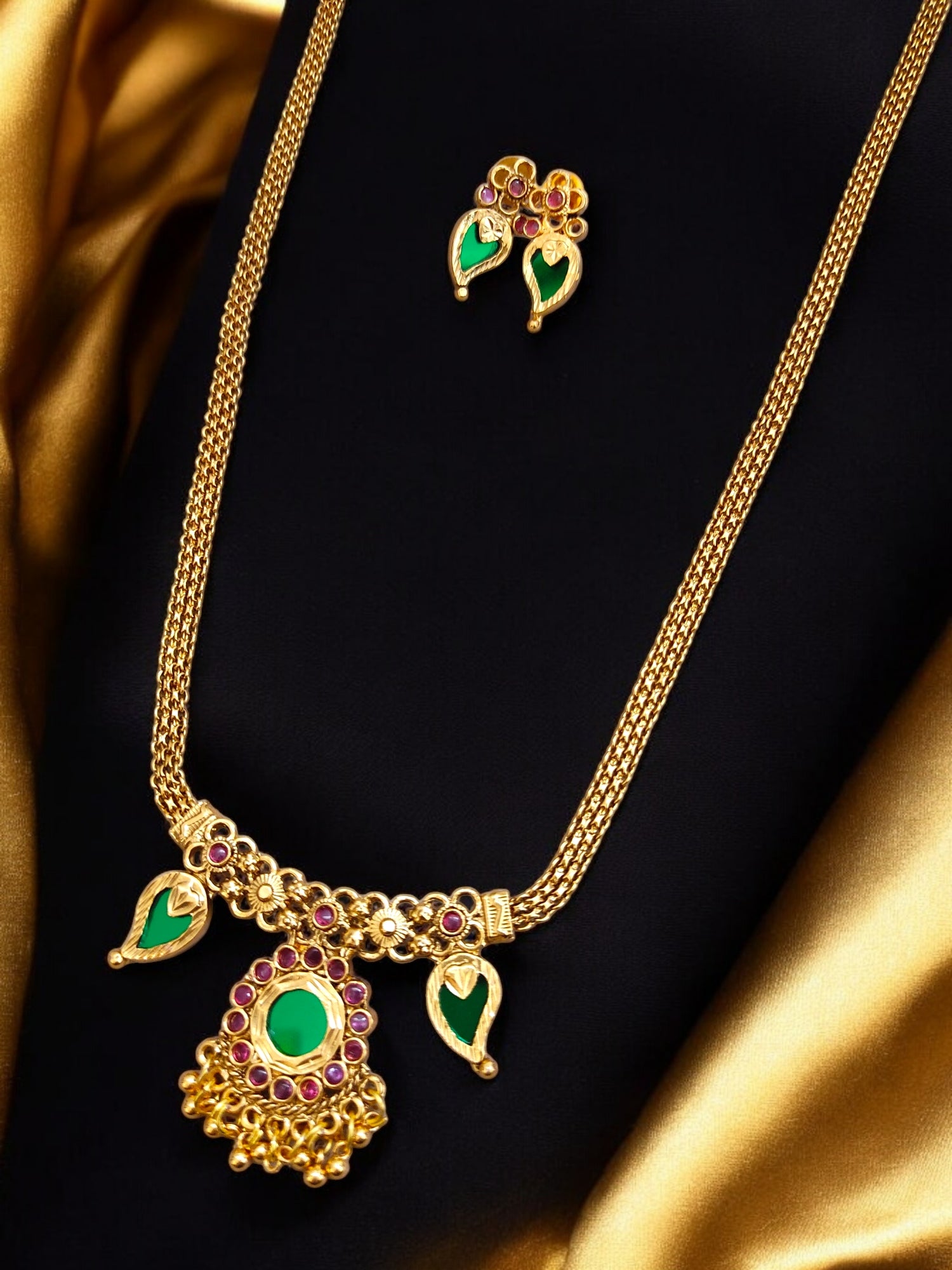 Kerala Style Palakka long necklace with green stones for women online