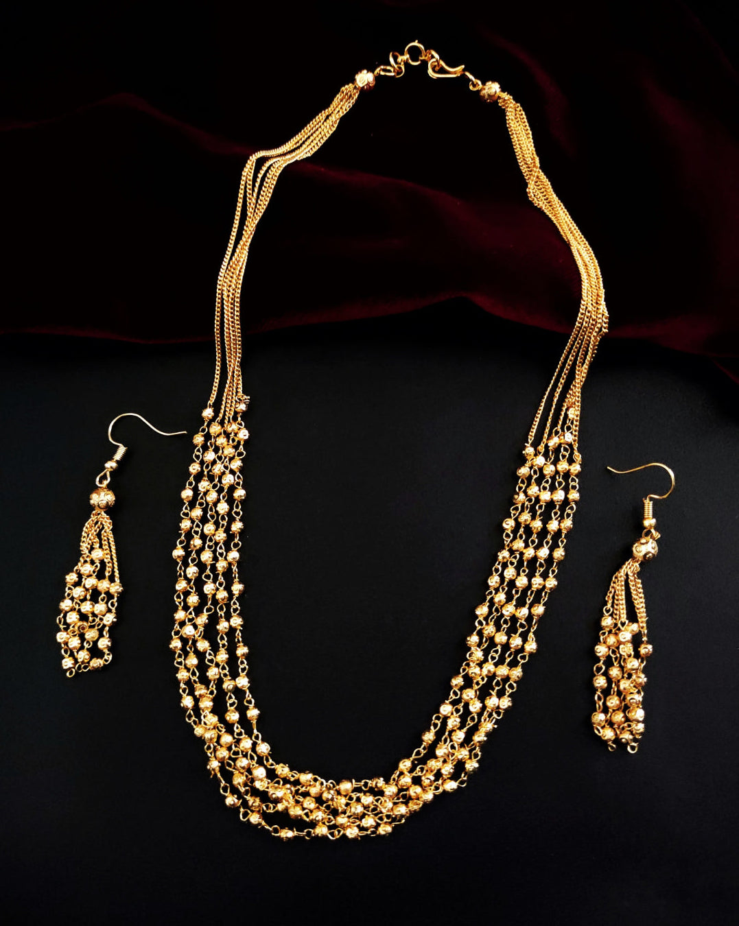 Gold-beads short layered necklace set