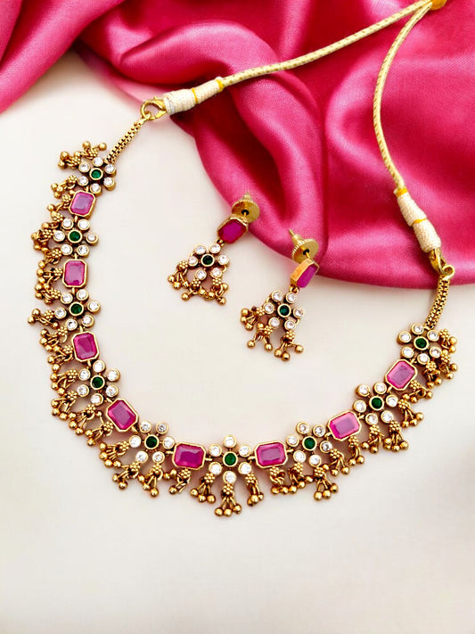 Stone Necklace Set