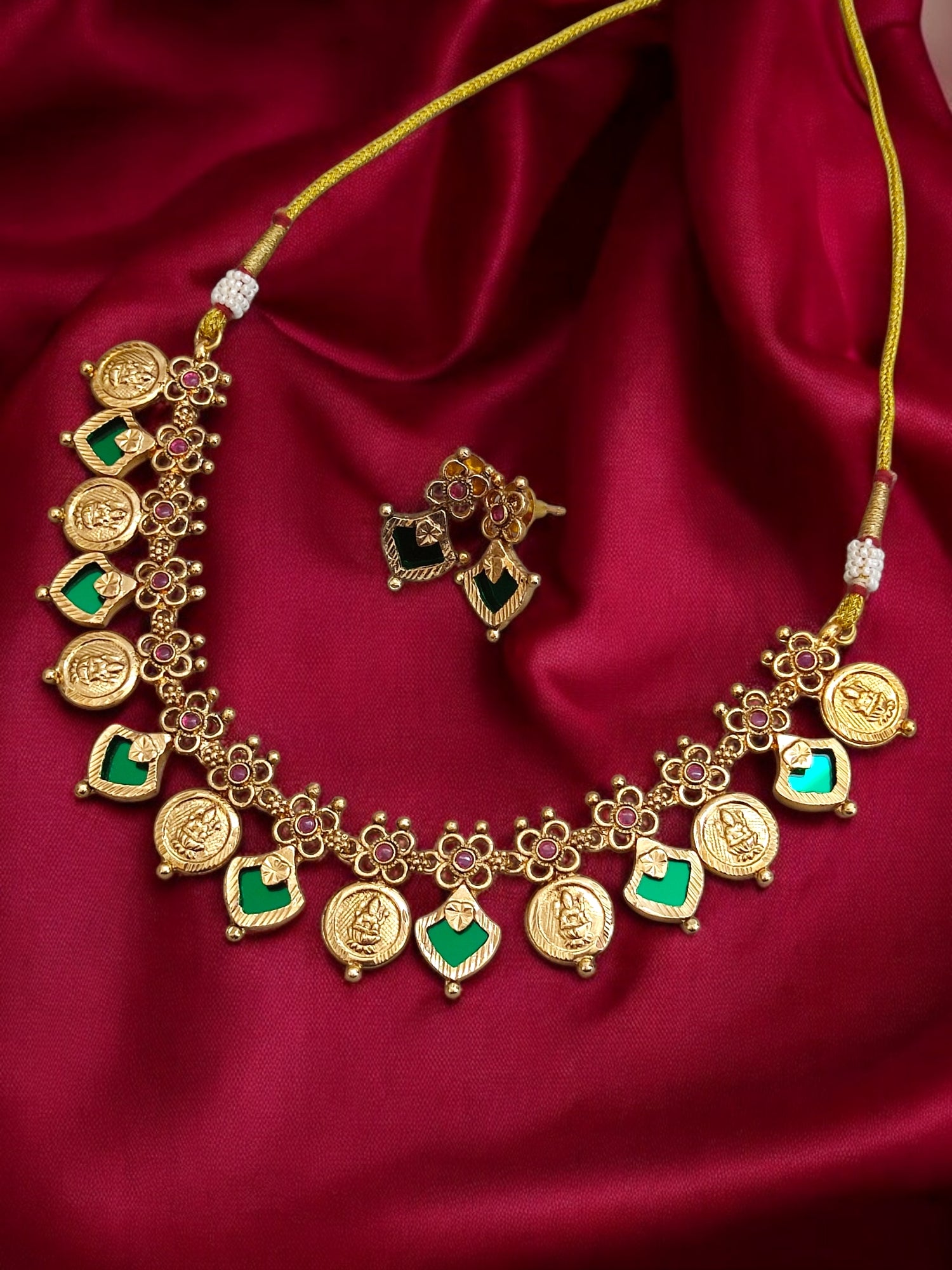 Kerala Style Palakka necklace set for women
