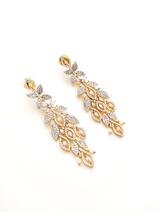 Women artificial diamond earrings