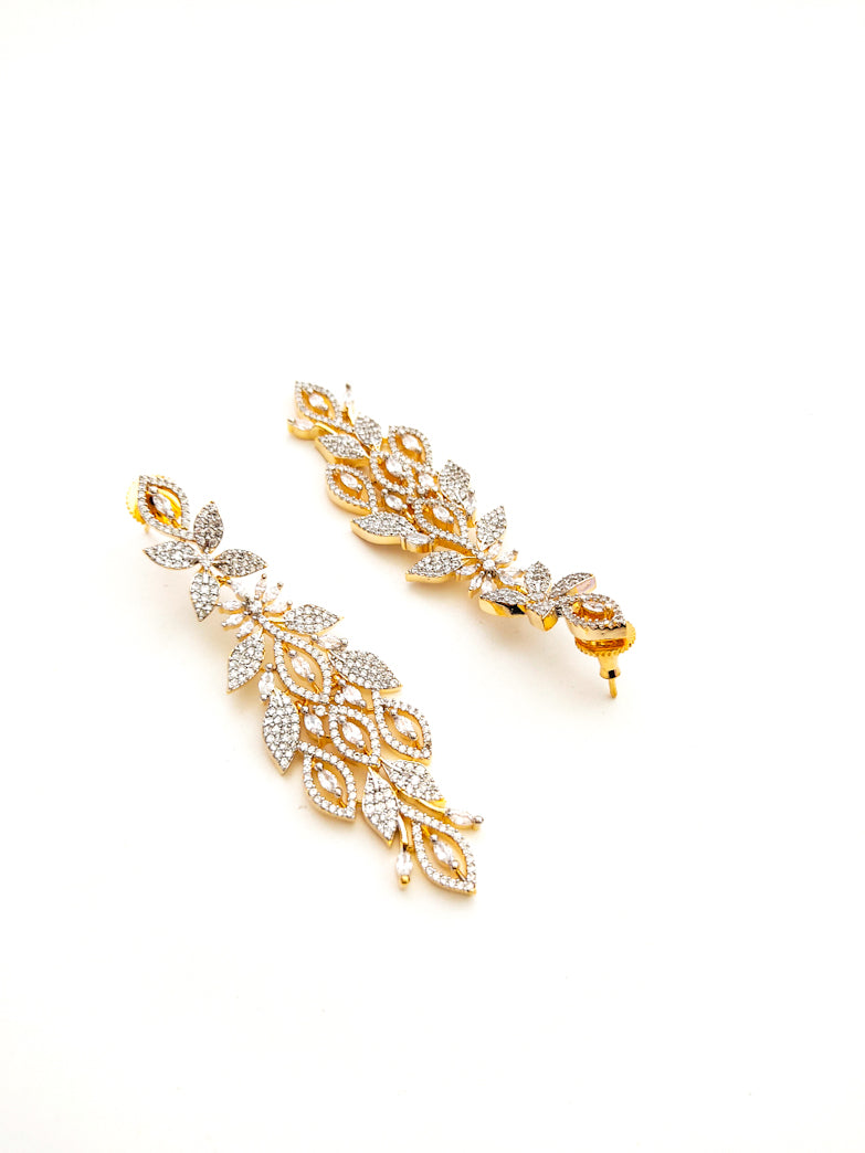 Women artificial diamond earrings