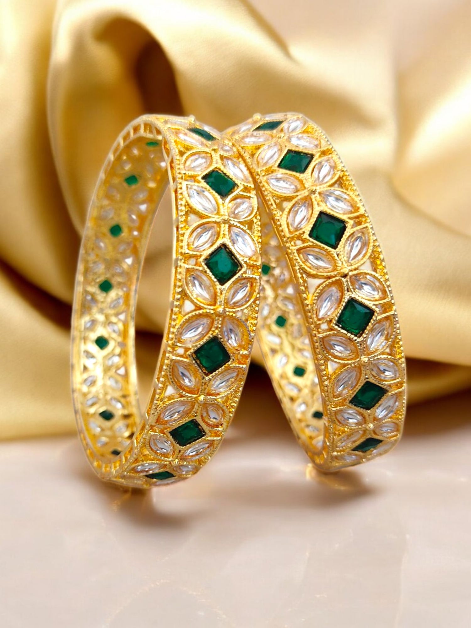 kundan bangles with green stones