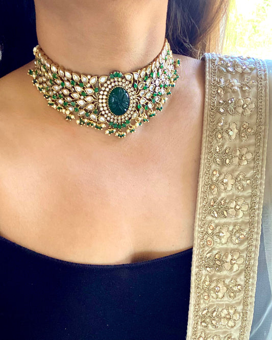 Emerald  Choker - PK015C22